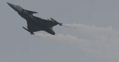 Tailândia lança ataque aéreo na fronteira com o Camboja