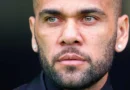 Justiça bloqueia R$ 7,7 milhões de Dani Alves em ação ligada ao São Paulo