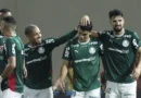 Quem fica no banco do Palmeiras com chegada de Arias