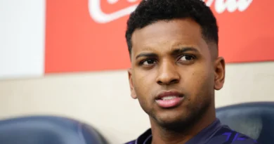 Rodrygo passará por cirurgia de reconstrução do ligamento nesta terça-feira