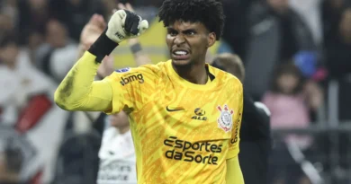 Hugo Souza é convocado para seleção após corte de Alisson por lesão