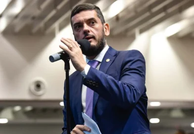 TSE determina cassação imediata de mandato de Rodrigo Bacellar, presidente da Alerj