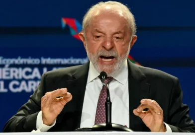 Lula: se a gente não preparar a defesa, qualquer dia alguém invade