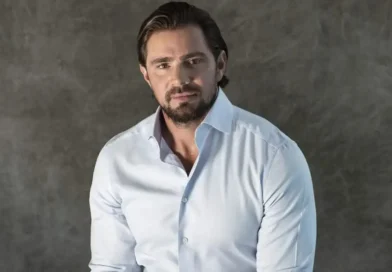 Relação de Vorcaro com políticos arrasta nomes de direita e esquerda para escândalo do Banco Master