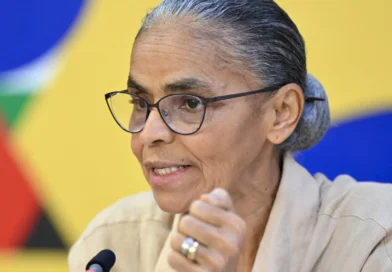 Governo federal faz mais duas trocas em ministérios antes das eleições