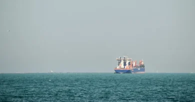 UE alerta para ‘consequências catastróficas’ sem liberdade de navegação permanente em Ormuz