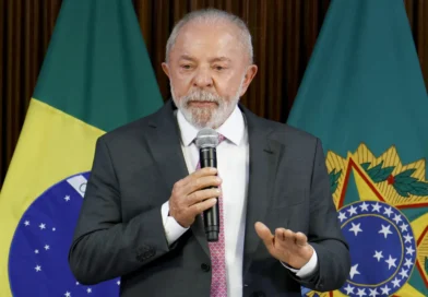 Lula critica ameaças de Trump ao mundo e defende papa Leão XIV