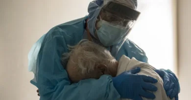 Pandemia de Covid causou 22,1 milhões de mortes, o triplo do registrado inicialmente, diz OMS