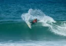 Filipe Toledo surfa ao lado de golfinhos em Gold Coast: ‘Coisas que só o surfe proporciona’