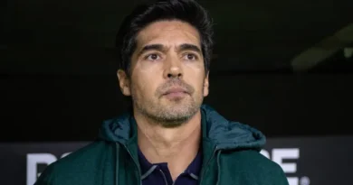 Abel admite atuação ruim do Palmeiras e comenta vaias: Torcedor é livre para se manifestar