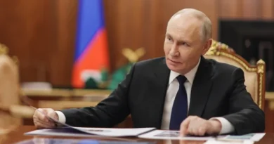 Rússia faz ameaça nuclear, e EUA testam míssil