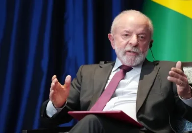 Queremos trabalhar com quem quer trabalhar com transferência de tecnologia, diz Lula
