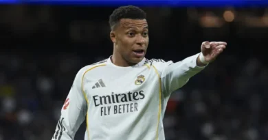 “Isso não é o Real Madrid”: Mbappé reclama e Arbeloa o desmente