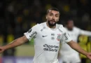 Zakaria desencanta, Corinthians empata e garante liderança na Libertadores