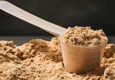 Whey protein e leite em pó vencidos: polícia fecha ‘fábrica’ que embalava produtos e revendia