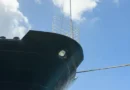 Petroleiro é atingido em Ormuz em meio a ataques entre Irã e EUA