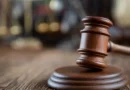 Advogado pede condenação do próprio cliente em SC e surpreende juíza