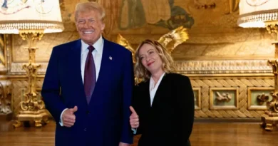 Trump diz que Meloni “implorou” por foto para “melhorar a popularidade”