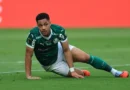 Vitor Roque não terá férias durante Copa para seguir tratamento de lesão