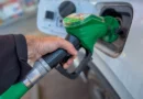 Petróleo despenca quase 5% e fica abaixo de US$ 90 após um mês e meio