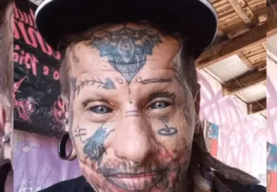 Homens armados invadem casa, fazem chamada de vídeo e matam tatuador em MT