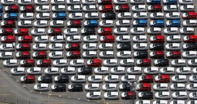 Lula diz que Brasil vai voltar a emplacar 3 milhões de carros em 2026