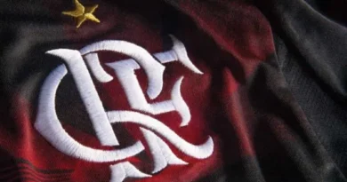 Flamengo se blinda no mercado e promete jogo duro em saída de jogadores