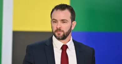 Governo vai zerar IPI e enviar Imposto Seletivo ao Congresso para vigorar em 2027, diz Durigan