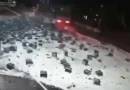 Caminhão derruba 2 mil garrafas de cerveja e vídeo viraliza; veja