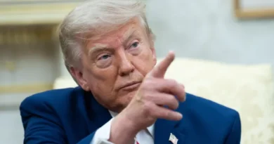 Trump: EUA vão bombardear uma ponte ou central por cada ataque em Hormuz