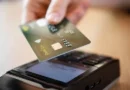 Juro médio do rotativo do cartão de crédito cai a 436,2% ao ano em julho, afirma BC