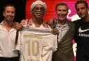 Ronaldinho Gaúcho é apresentado em clube da terceira divisão italiana