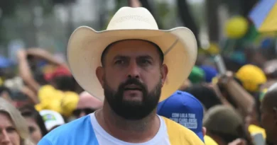Mendonça rejeita pedido de aliado de Flávio Bolsonaro para barrar reajuste no Bolsa Família