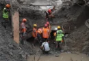 Vídeo: dois trabalhadores são resgatados com vida em túnel no Nepal