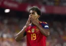 Espanha goleia Croácia por 4 a 1; Inglaterra vence a primeira