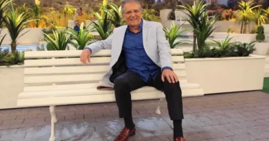 Carlos Alberto de Nóbrega volta a gravar ‘A Praça É Nossa’ após implante de marcapasso