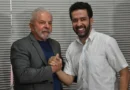 Janones sai do hospital, compara Lula a Messi e diz que petista não precisa usar redes sociais