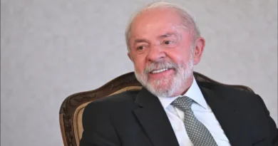 Lula assina cessão onerosa de terreno do centro de treinamento do Santos