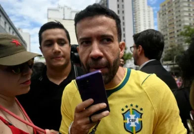 André Janones vira referência mundial após vitória de Lula nas urnas