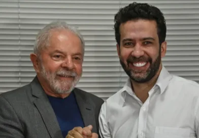 Lula fará live com Janones hoje? Veja horário e onde assistir