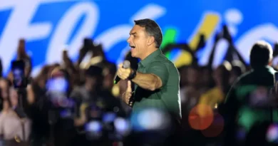 Flávio pode adiar devolução de impostos para 70 milhões de brasileiros?