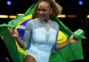 Rebeca Andrade é tricampeã mundial no salto e chega a 10 medalhas em Mundiais