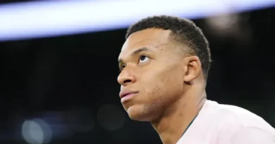 Meme de Mao: Mbappé vira questão de Estado na China e pede desculpa